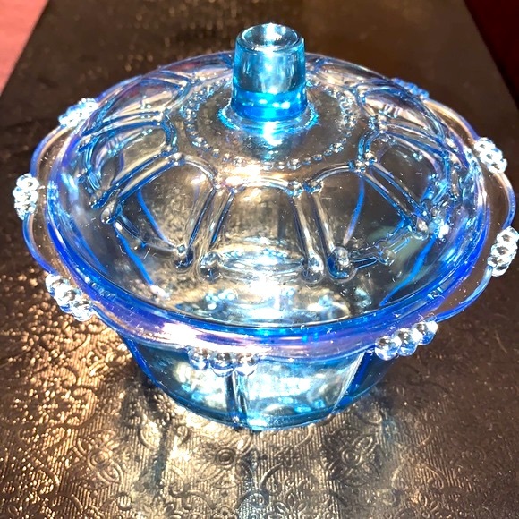 Other - 🎉Host Pick 🎉 Oyster Pearl Pattern Depression Glass Aqua Blue Candy Dish
